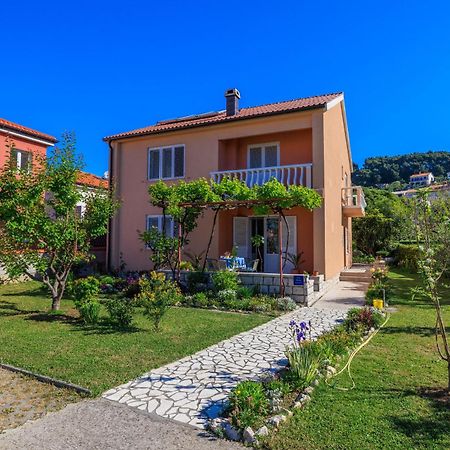 Apartment Zdravka Banjol Kültér fotó