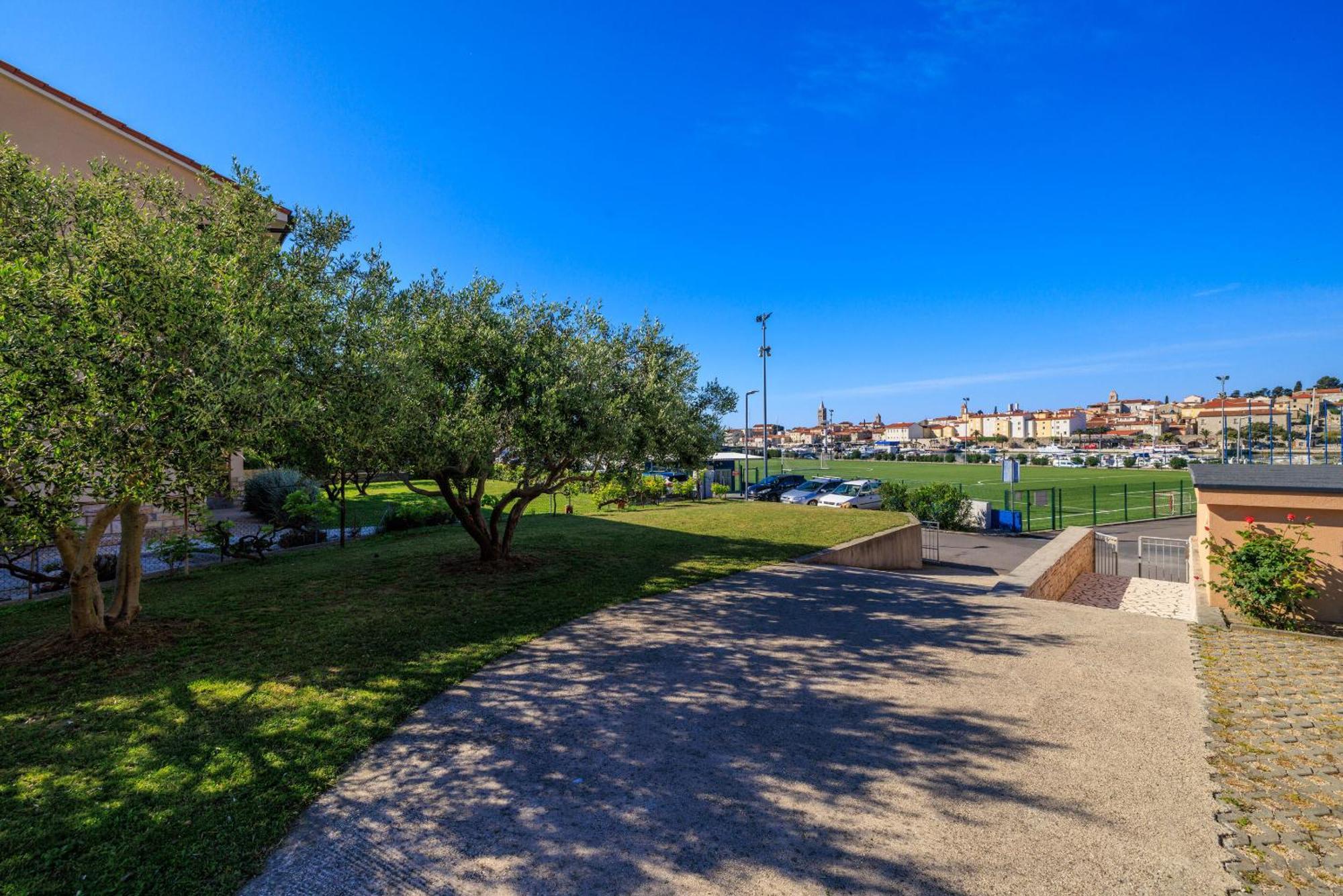 Apartment Zdravka Banjol Kültér fotó